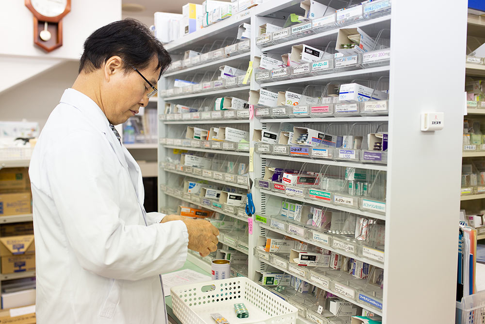 福神調剤薬局 屋形原店 写真