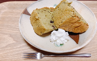 青汁のシフォンケーキ