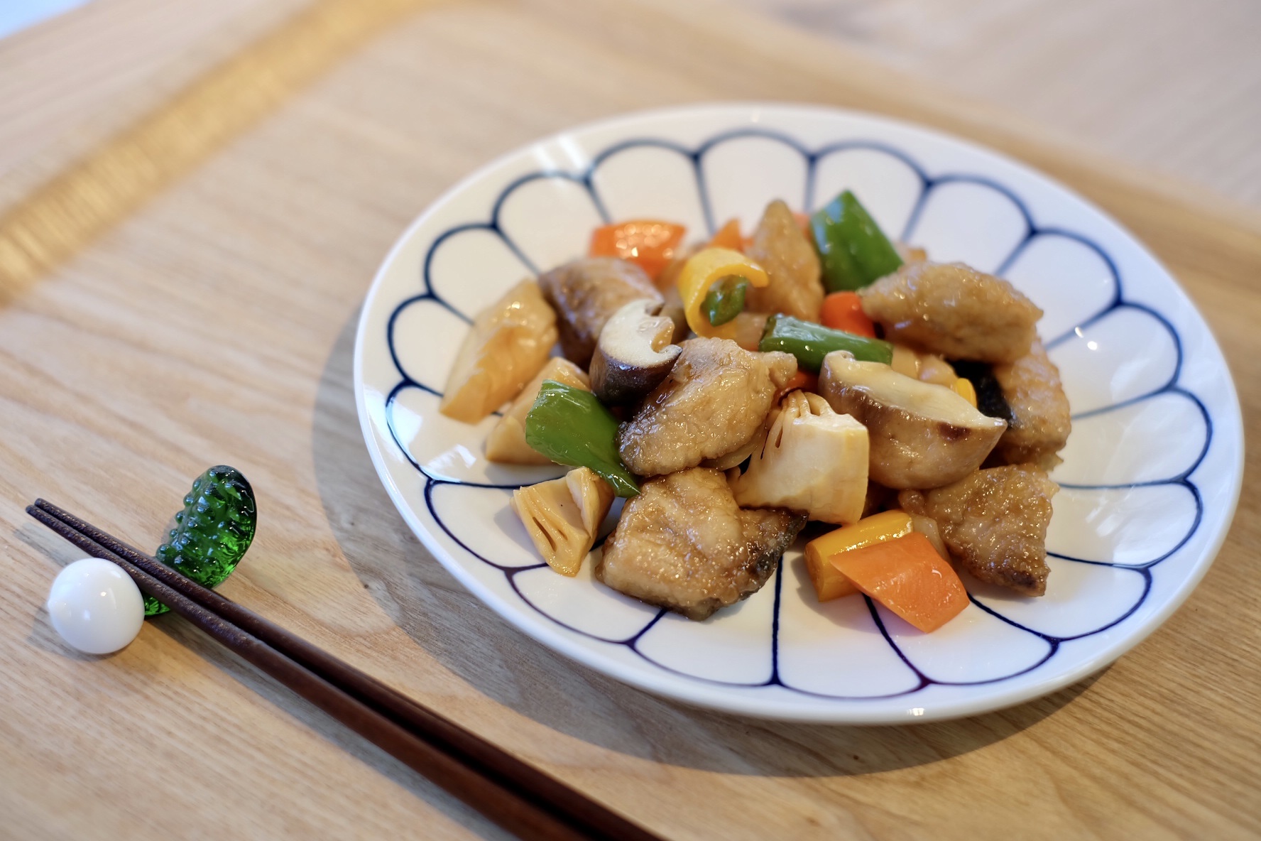 ぶりとたっぷり野菜の甘酢炒め