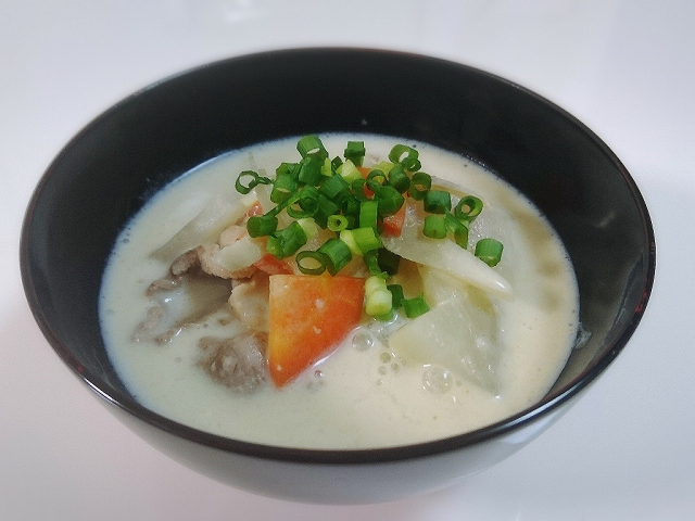 豆乳豚汁