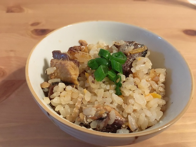 いわし缶の炊き込みご飯